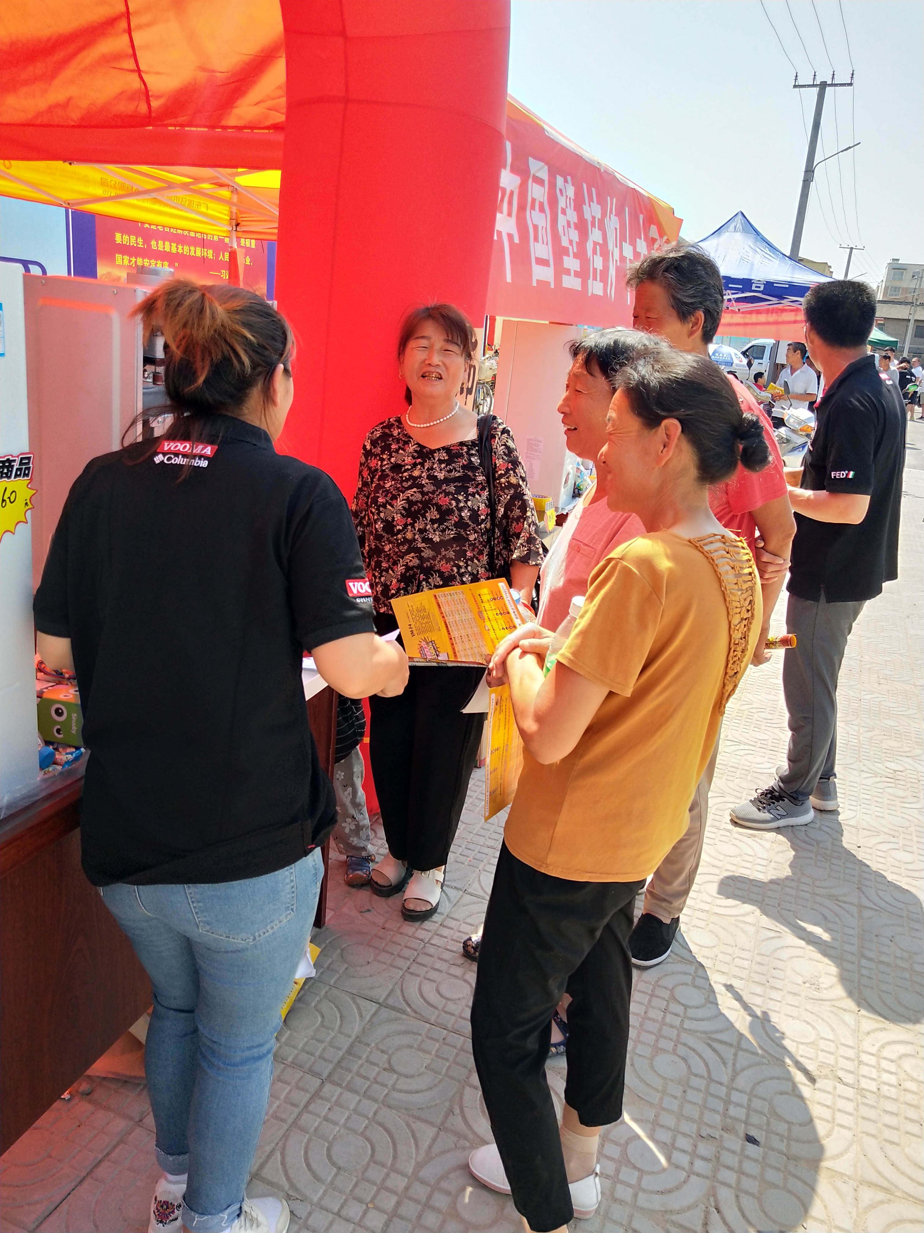 瑞馬壁掛爐日銷量過(guò)百，場(chǎng)面火爆！